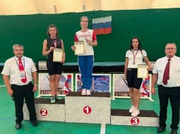 Спортсменка-гиревик из Запорожской области стала чемпионкой в Керчи 