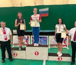 Спортсменка-гиревик из Запорожской области стала чемпионкой в Керчи 