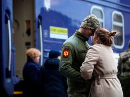Родственники пленных украинцев просят оставить их в России